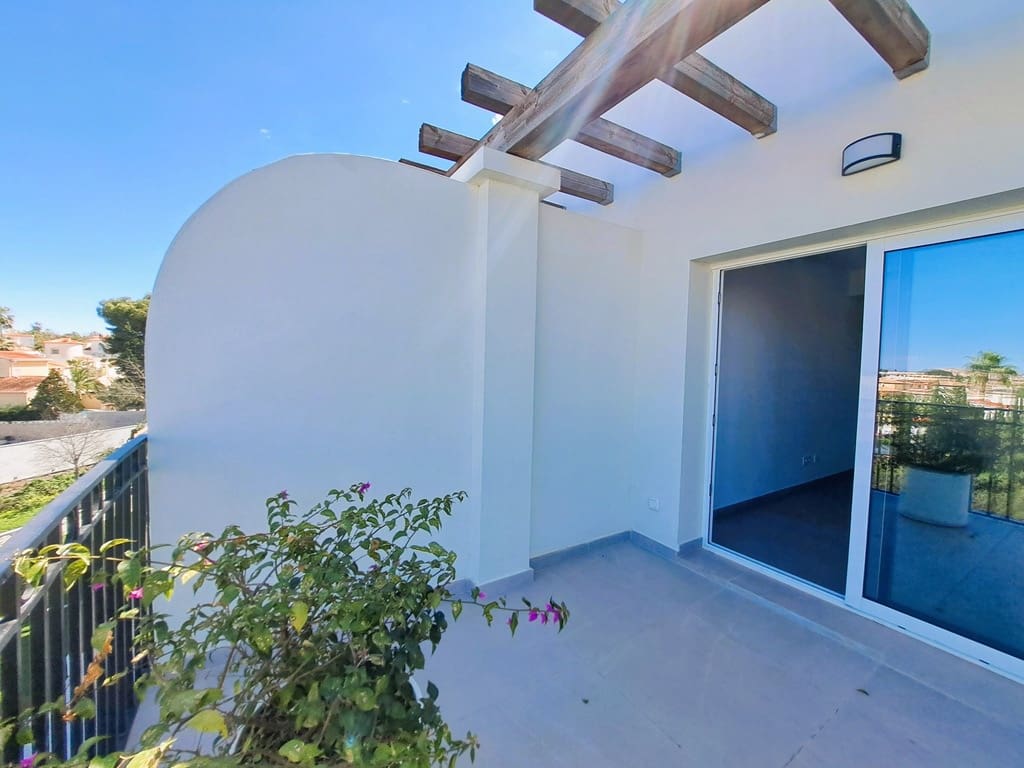 2 slaapkamer Appartement te koop in Denia met zwembad garage - € 359.000 (Ref: 8904041)