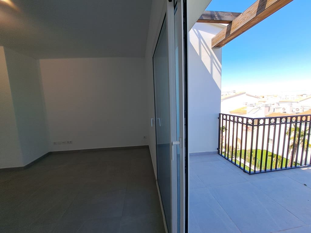 2 slaapkamer Appartement te koop in Denia met zwembad garage - € 359.000 (Ref: 8904041)