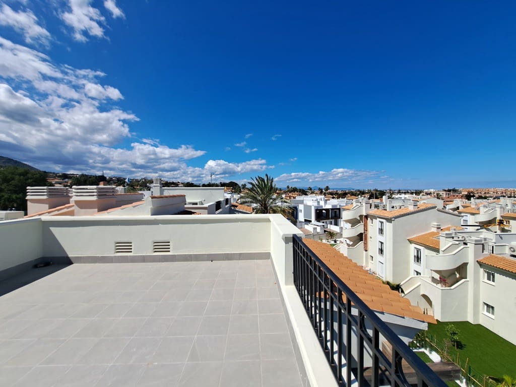 2 slaapkamer Appartement te koop in Denia met zwembad garage - € 359.000 (Ref: 8904041)
