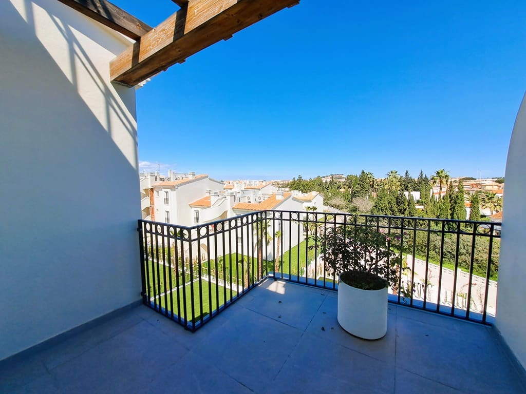 2 slaapkamer Appartement te koop in Denia met zwembad garage - € 359.000 (Ref: 8904041)