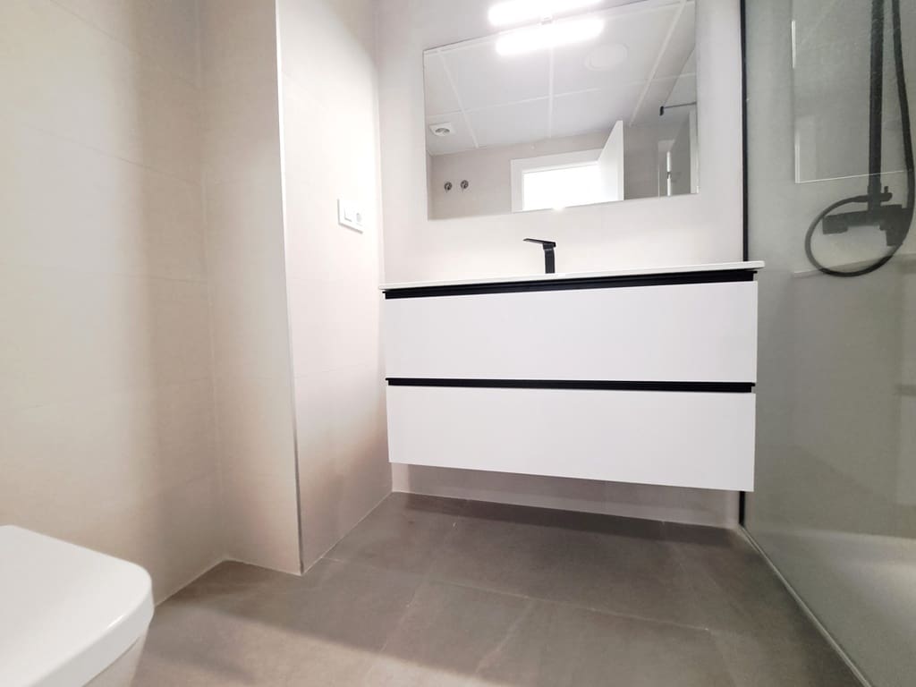 2 makuuhuone Huoneisto myytävänä paikassa Denia mukana uima-altaan 
autotalli - 359 000 € (Ref: 8904041)