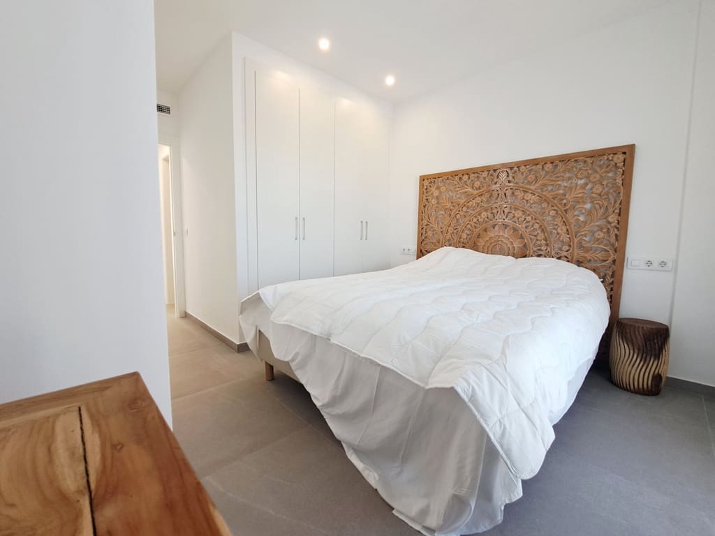 2 makuuhuone Huoneisto myytävänä paikassa Denia mukana uima-altaan 
autotalli - 359 000 € (Ref: 8904041)