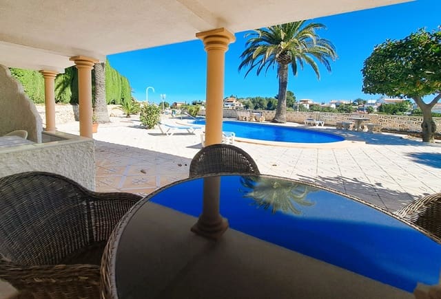 3 slaapkamer Villa te koop in El Montgó, Dénia met zwembad garage - € 750.000 (Ref: 8936317)