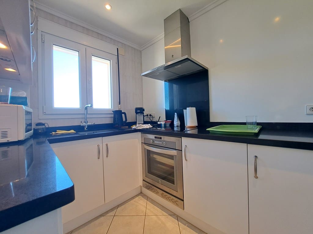 3 sypialnia Willa na sprzedaż w Denia z basenem garażem - 750 000 € (Ref: 8936317)