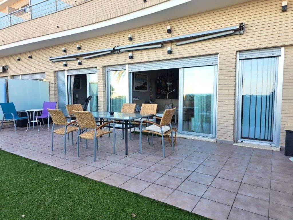 3 bedroom Apartment for sale in Denia with pool garage - € 650,000 (Ref: 9030699)