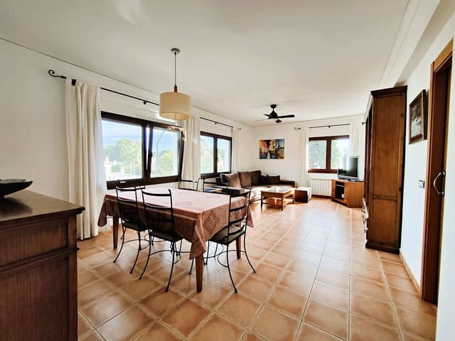 5 Zimmer Villa zu verkaufen in Dénia mit Pool Garage - 890.000 € (Ref: 9073845)