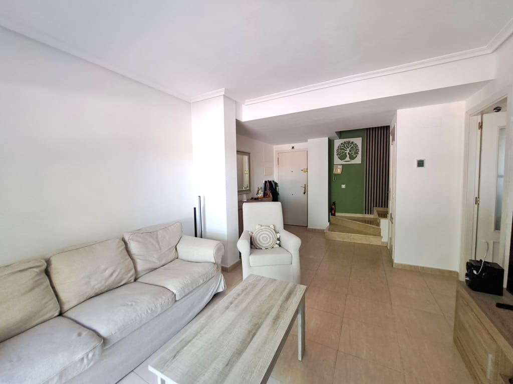 Apartamento de 2 habitaciones en Dénia en venta con piscina garaje - 270.000 € (Ref: 9101741)