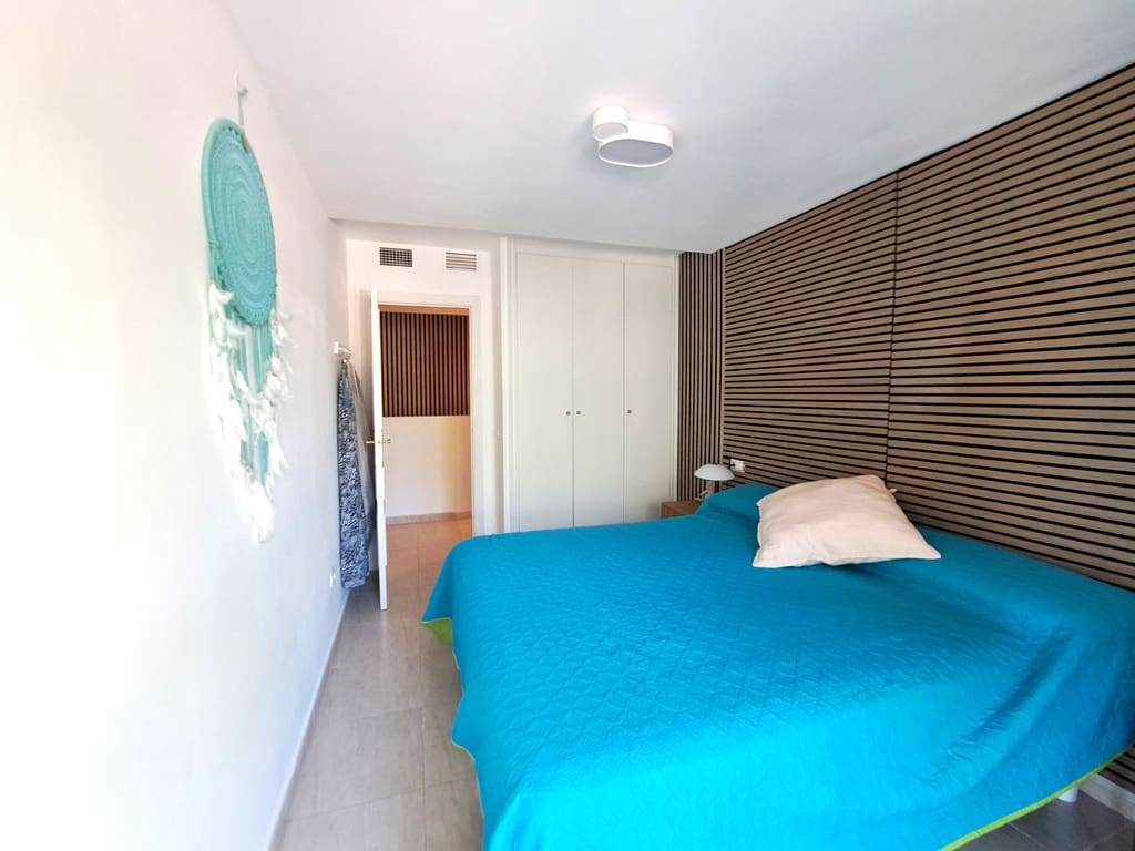 Apartamento de 2 habitaciones en Dénia en venta con piscina garaje - 270.000 € (Ref: 9101741)