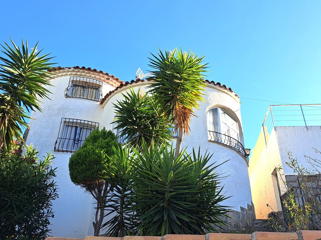 3 slaapkamer Villa te koop in Denia met zwembad garage - € 485.000 (Ref: 9109807)