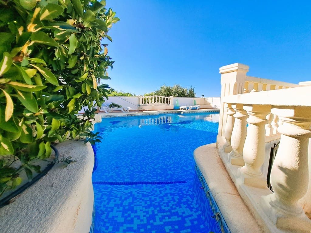 3 slaapkamer Villa te koop in Denia met zwembad garage - € 485.000 (Ref: 9109807)