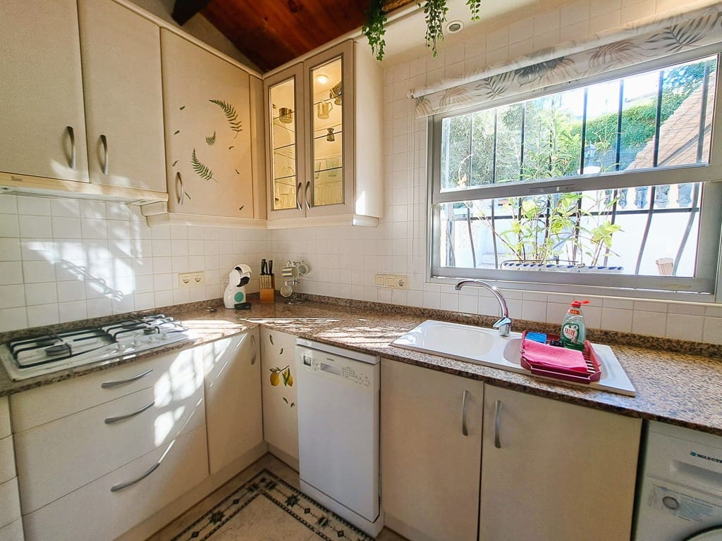 3 slaapkamer Villa te koop in Denia met zwembad garage - € 485.000 (Ref: 9109807)
