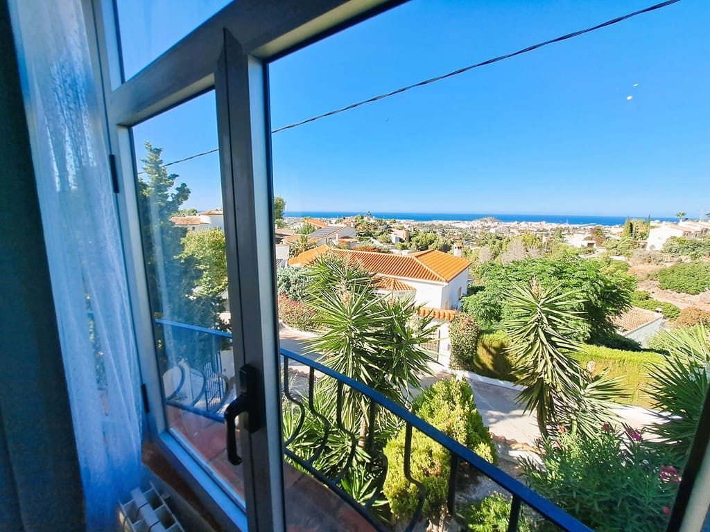 3 slaapkamer Villa te koop in Denia met zwembad garage - € 485.000 (Ref: 9109807)