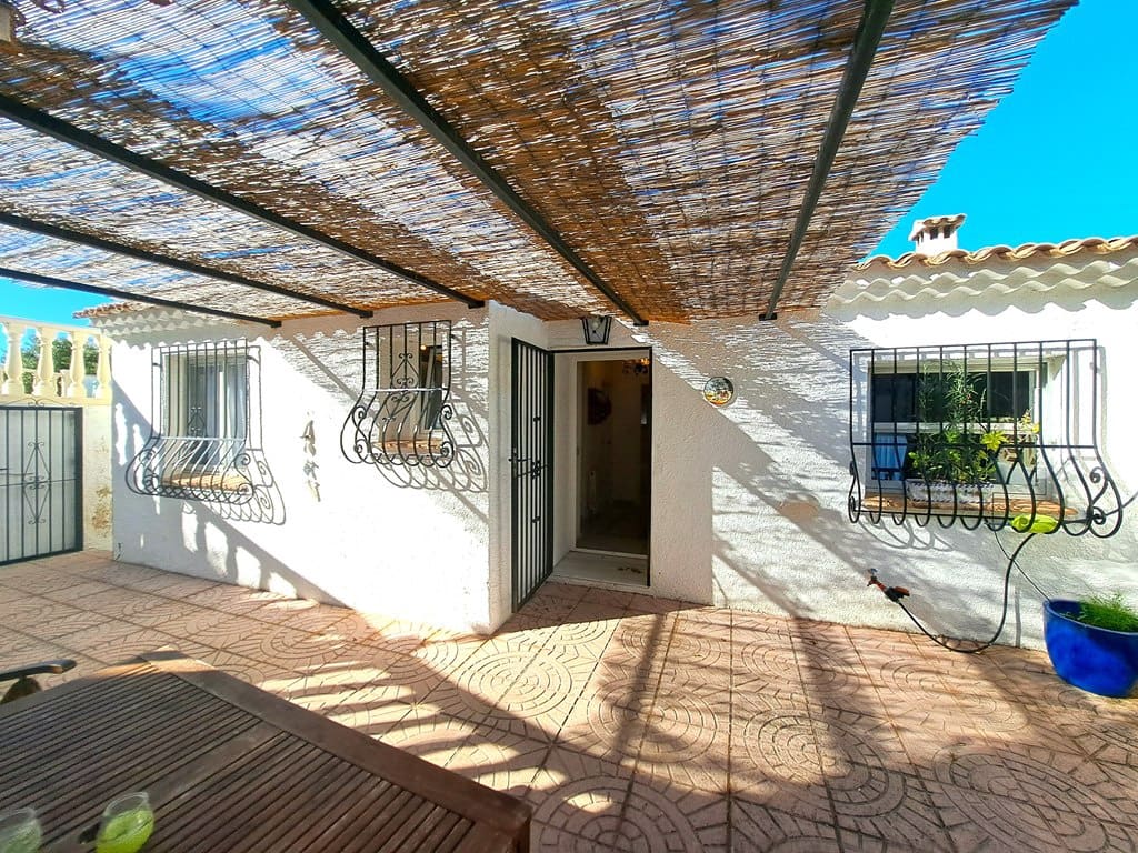 3 slaapkamer Villa te koop in Denia met zwembad garage - € 485.000 (Ref: 9109807)