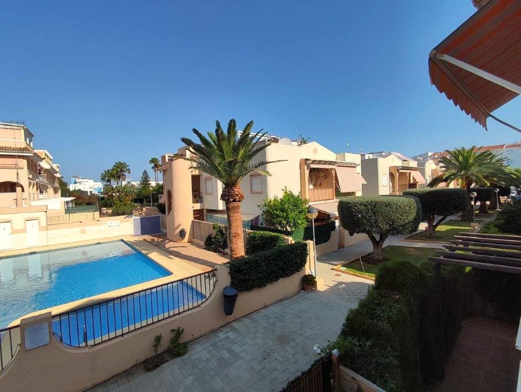 2 soveværelse Lejlighed til salg i Denia med swimmingpool garage - € 210.000 (Ref: 9168240)