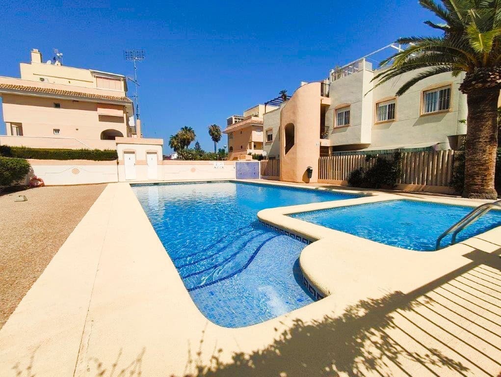 2 soveværelse Lejlighed til salg i Denia med swimmingpool garage - € 210.000 (Ref: 9168240)