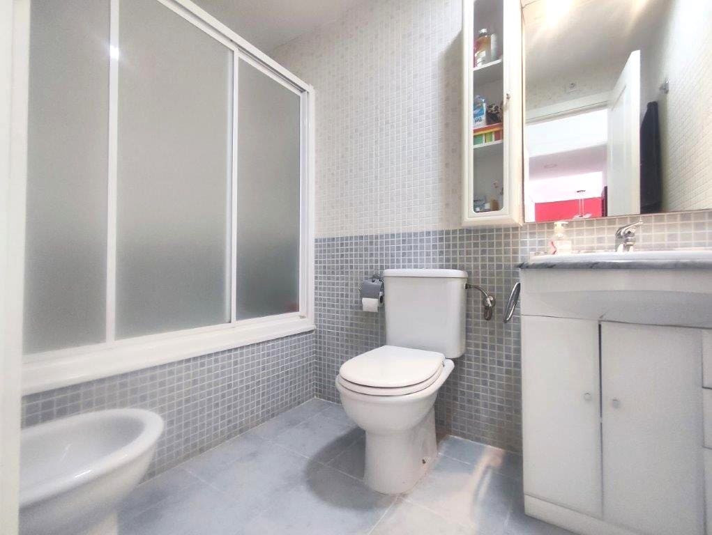 2 soveværelse Strandlejlighed til salg i Denia med swimmingpool garage - € 325.000 (Ref: 9170525)