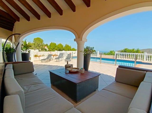 5 sovrum Villa till salu i La Sella med pool garage - 960 000 € (Ref: 9175992)