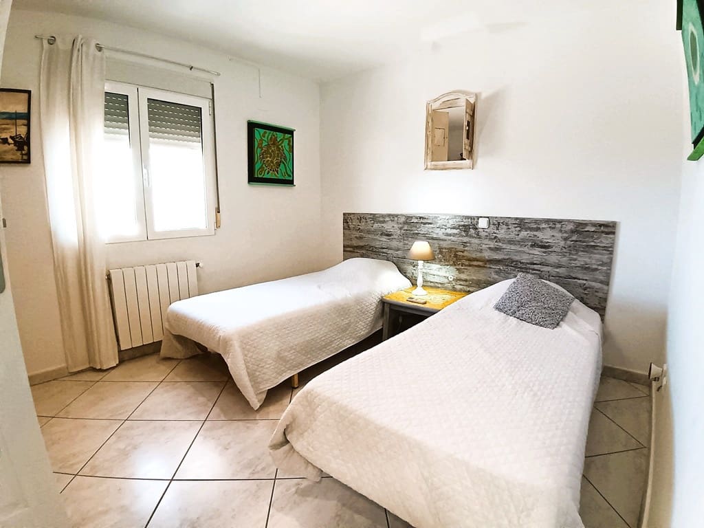 5 soveværelse Villa til salg i La Sella med swimmingpool garage - € 960.000 (Ref: 9175992)