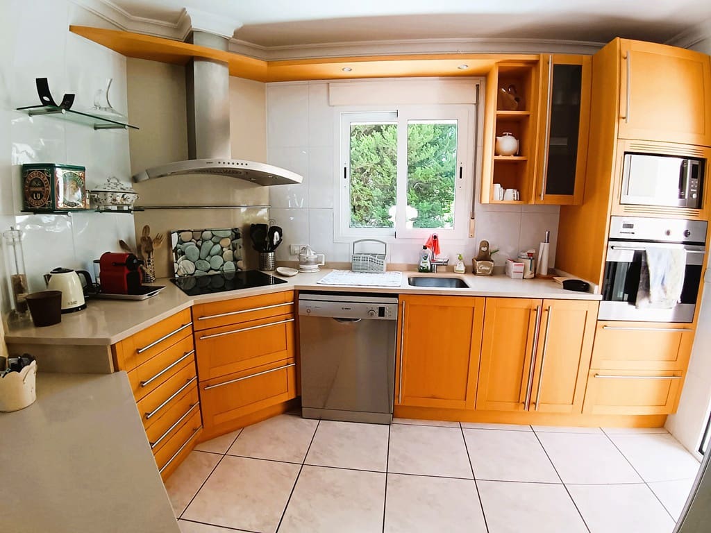 5 soveværelse Villa til salg i La Sella med swimmingpool garage - € 960.000 (Ref: 9175992)