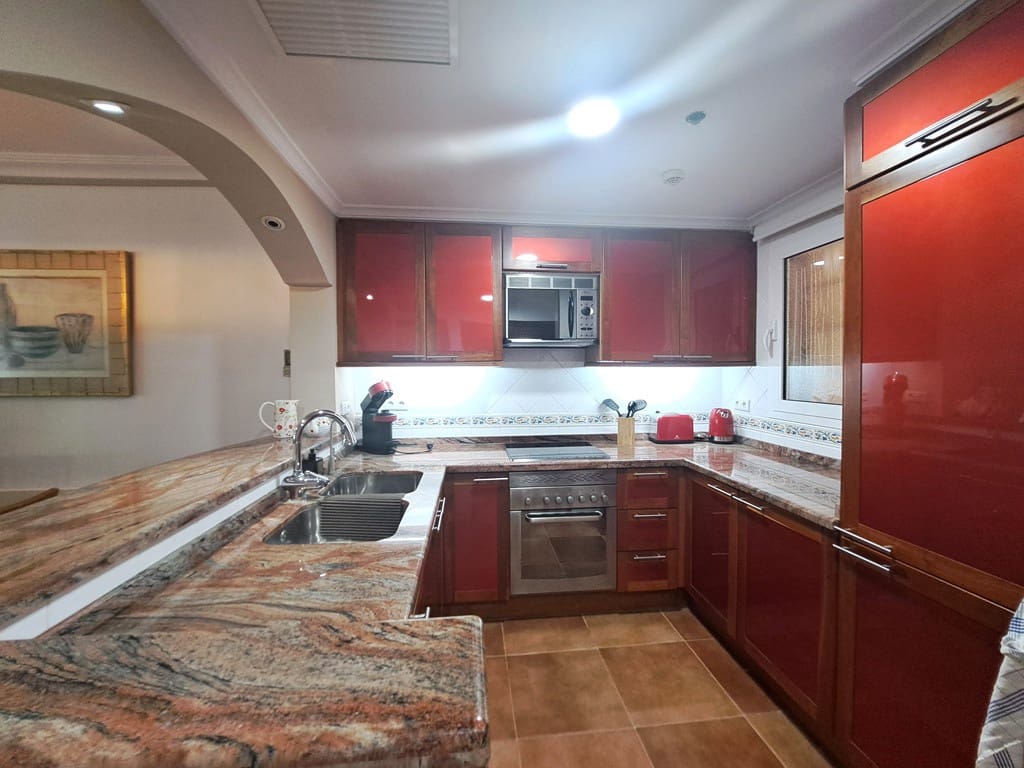 2 soverom Leilighet til salgs i La Sella med svømmebasseng garasje - € 478 000 (Ref: 9184515)