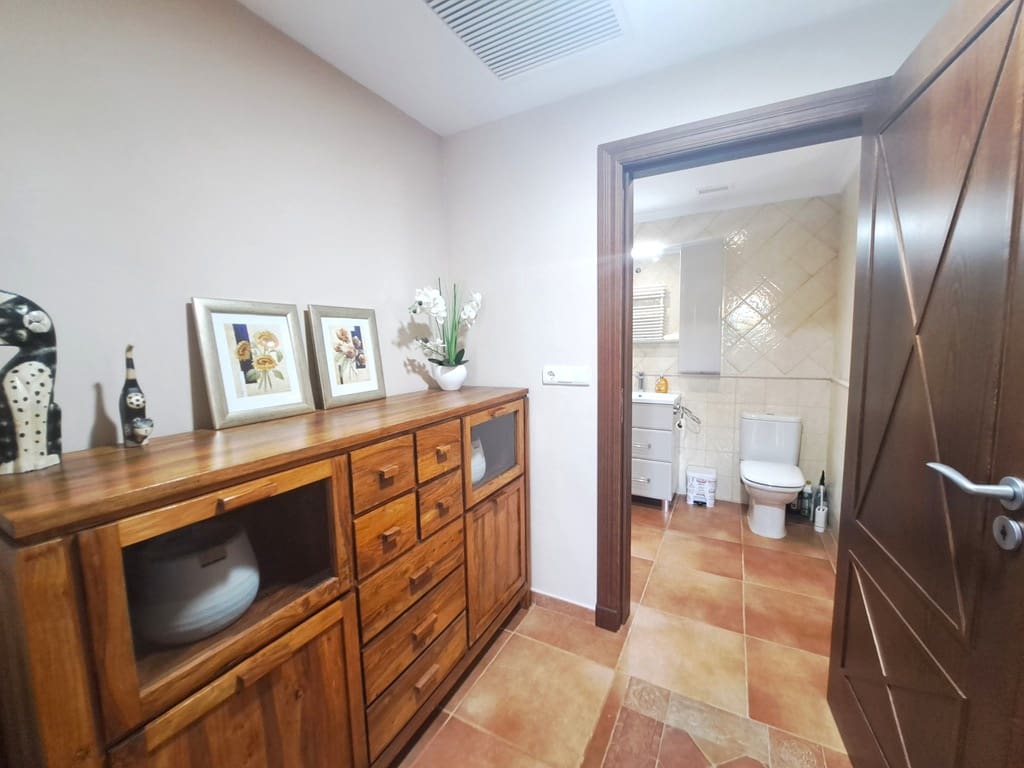 2 soverom Leilighet til salgs i La Sella med svømmebasseng garasje - € 478 000 (Ref: 9184515)