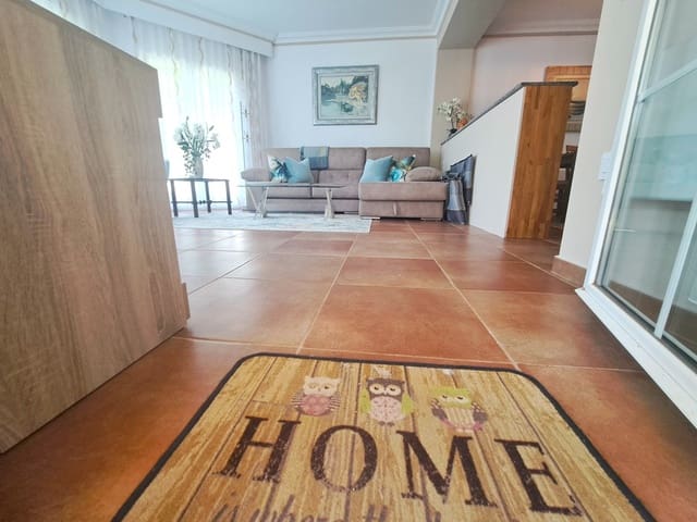 2 makuuhuone Huoneisto myytävänä paikassa La Sella mukana uima-altaan 
autotalli - 478 000 € (Ref: 9184515)