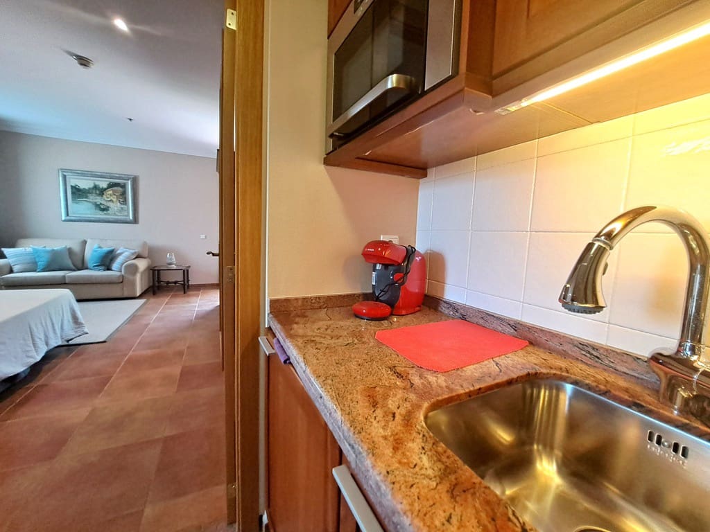 2 soverom Leilighet til salgs i La Sella med svømmebasseng garasje - € 478 000 (Ref: 9184515)