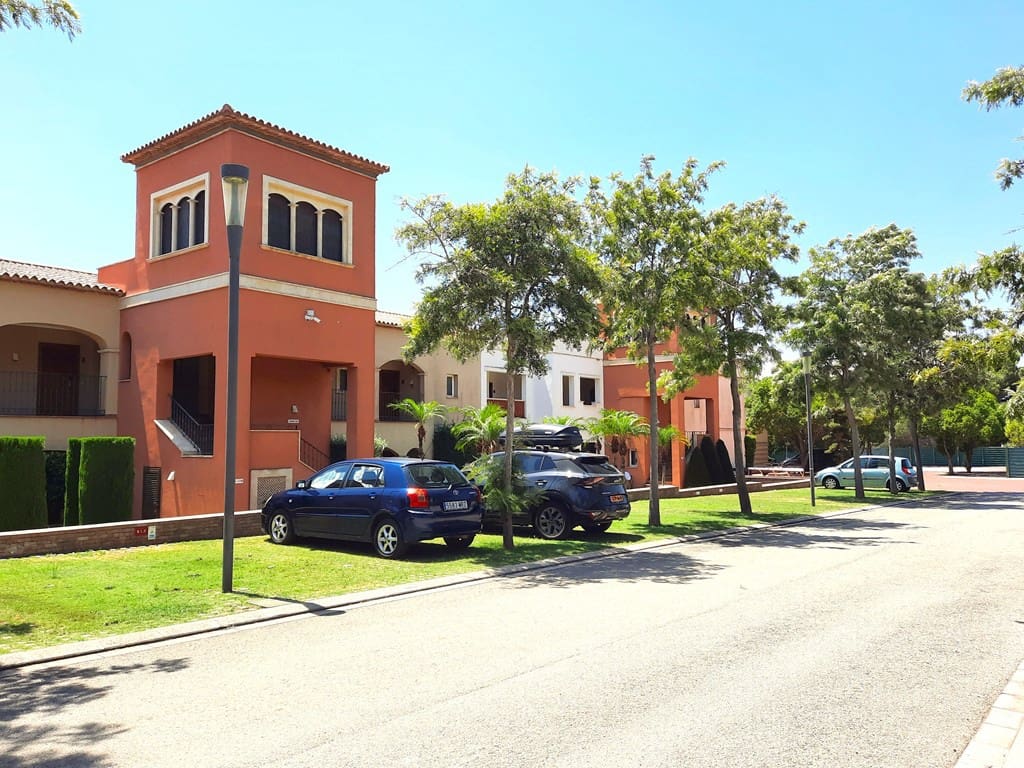 2 soverom Leilighet til salgs i La Sella med svømmebasseng garasje - € 478 000 (Ref: 9184515)