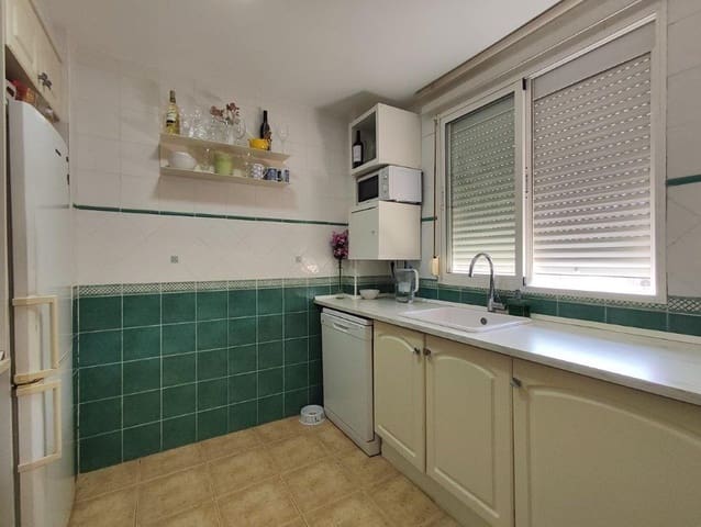 2 slaapkamer Penthouse te koop in Dénia met zwembad garage - € 289.000 (Ref: 9191898)