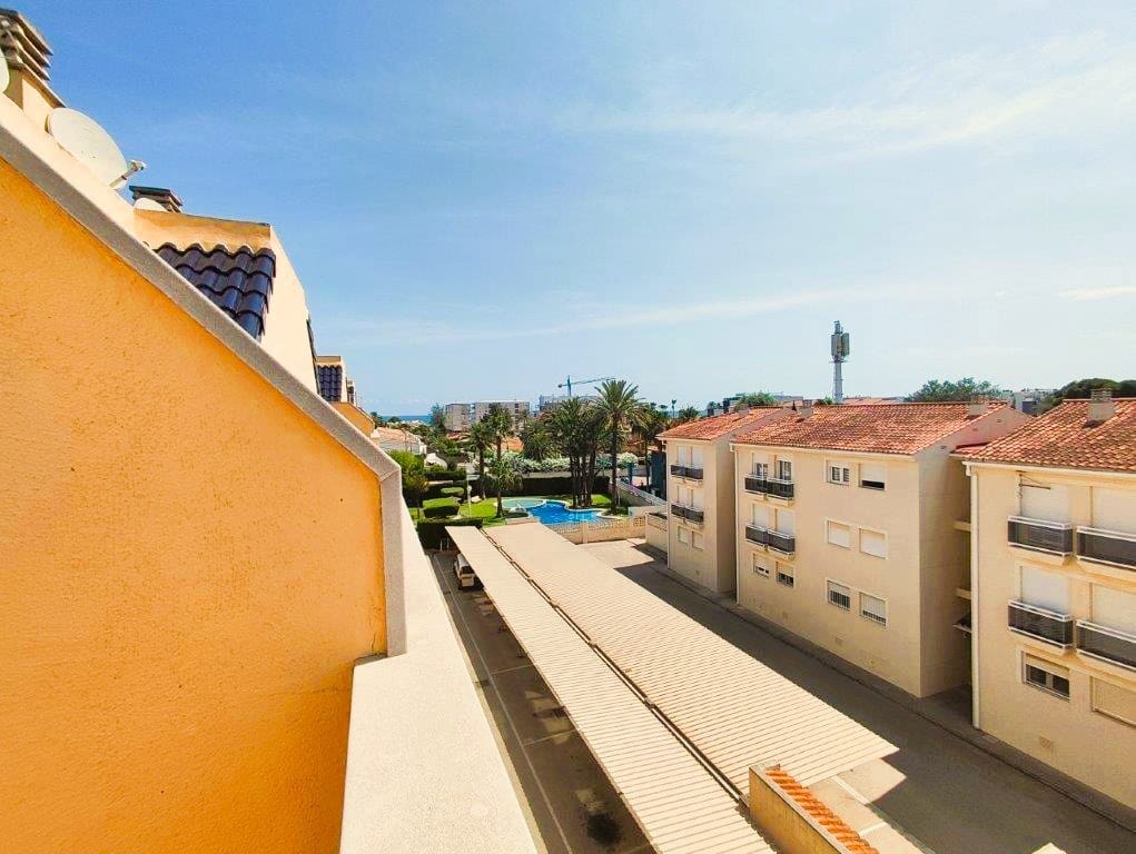 2 slaapkamer Penthouse te koop in Denia met zwembad garage - € 289.000 (Ref: 9191898)