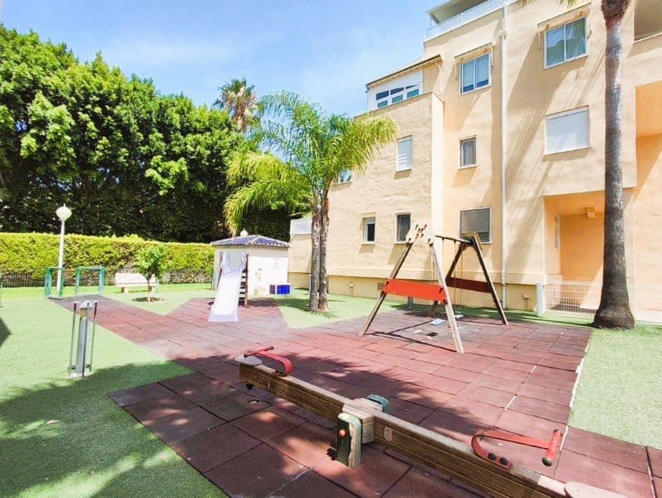 2 slaapkamer Penthouse te koop in Denia met zwembad garage - € 289.000 (Ref: 9191898)