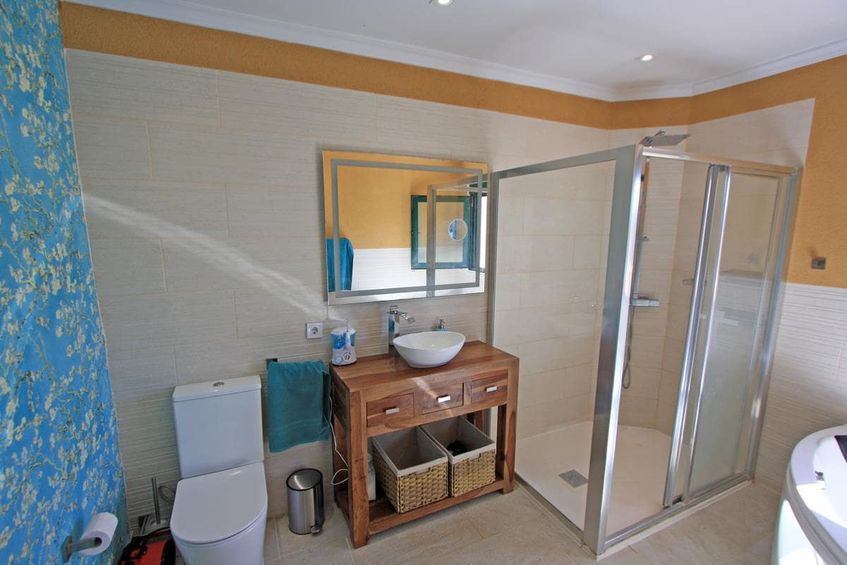 6 chambre Villa/Maison à vendre à La Sella avec garage - 875 000 € (Ref: 9239323)