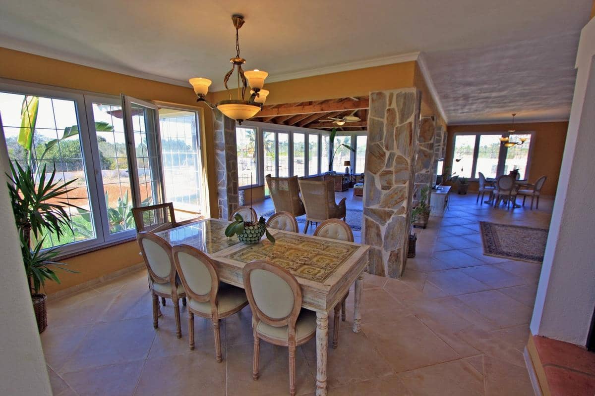 6 chambre Villa/Maison à vendre à La Sella avec garage - 875 000 € (Ref: 9239323)