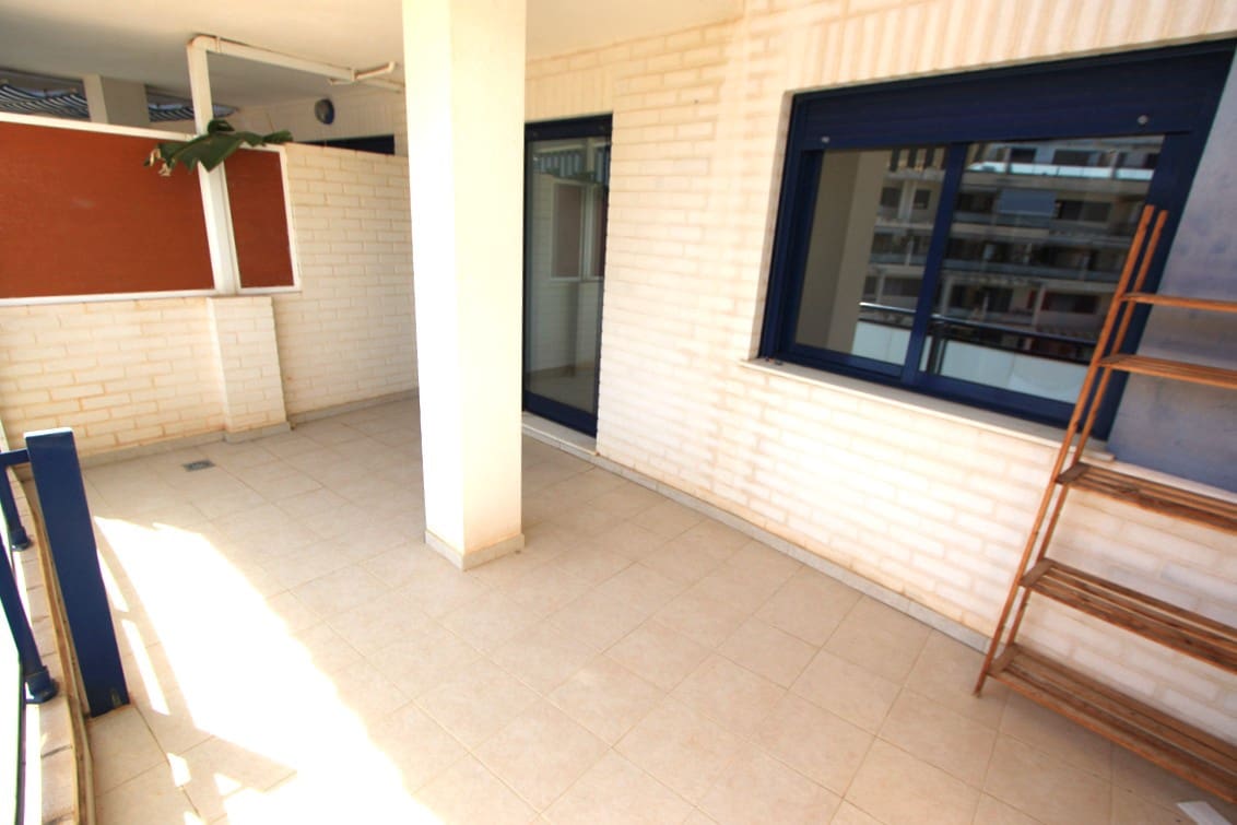 2 Zimmer Apartment zu verkaufen in Denia mit Pool Garage - 365.000 € (Ref: 9239324)
