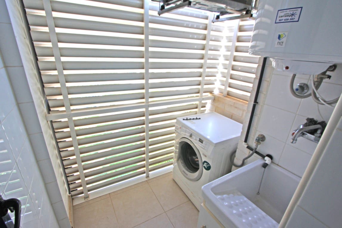 2 Zimmer Apartment zu verkaufen in Denia mit Pool Garage - 365.000 € (Ref: 9239324)