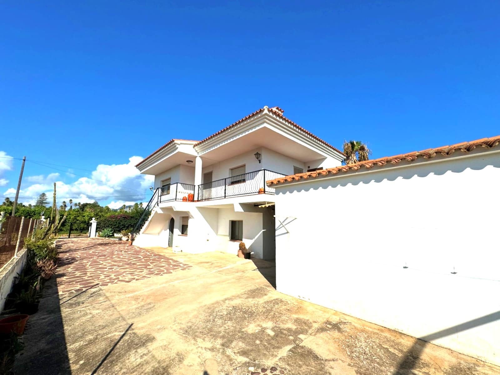 2 soverom Villa til salgs i La Xara med garasje - € 510 000 (Ref: 9249478)