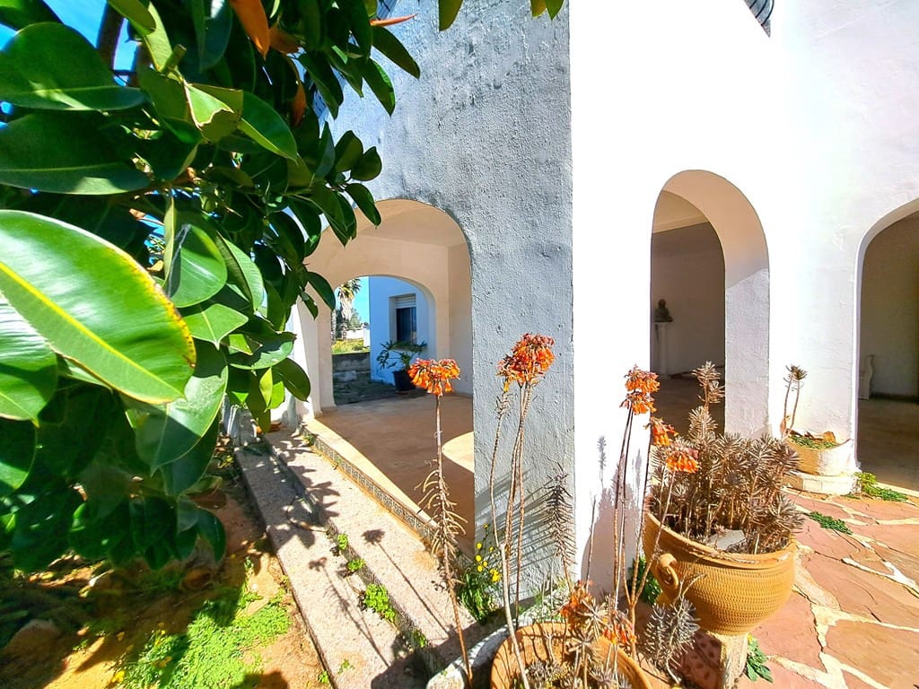 2 soverom Villa til salgs i La Xara med garasje - € 495 000 (Ref: 9249478)