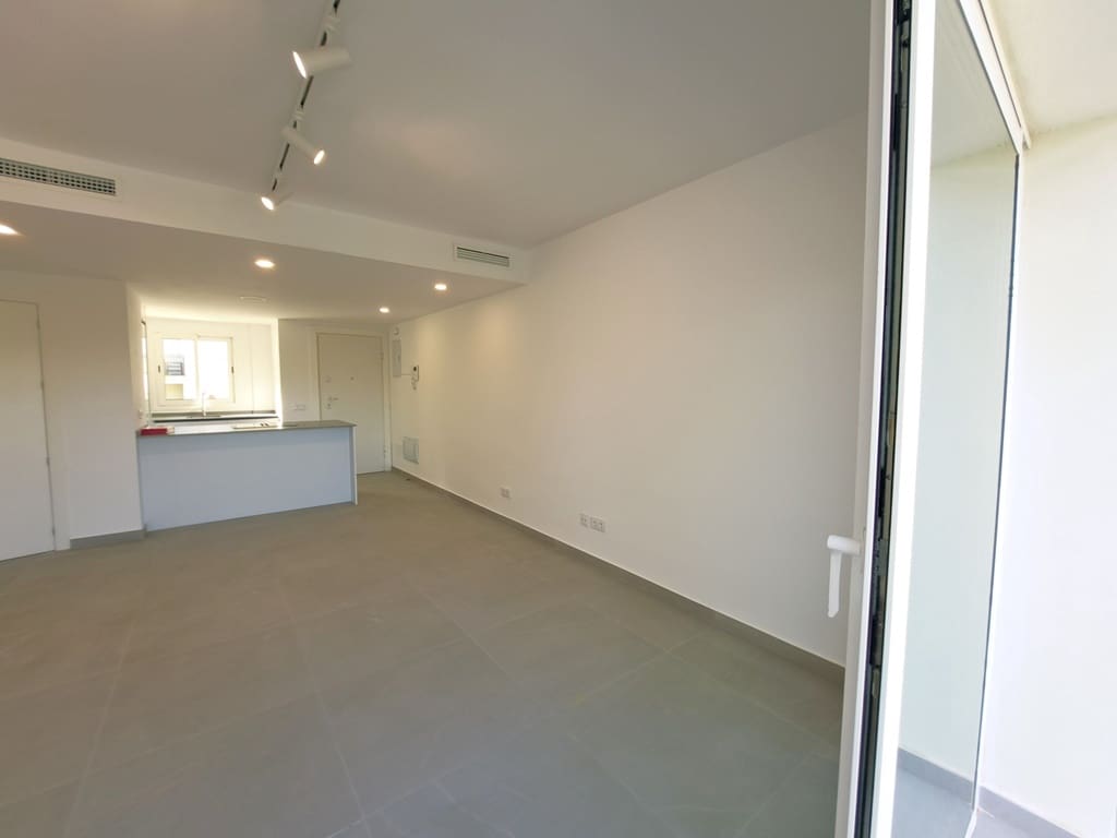 2 soveværelse Penthouse til salg i Denia med swimmingpool garage - € 380.000 (Ref: 9329863)