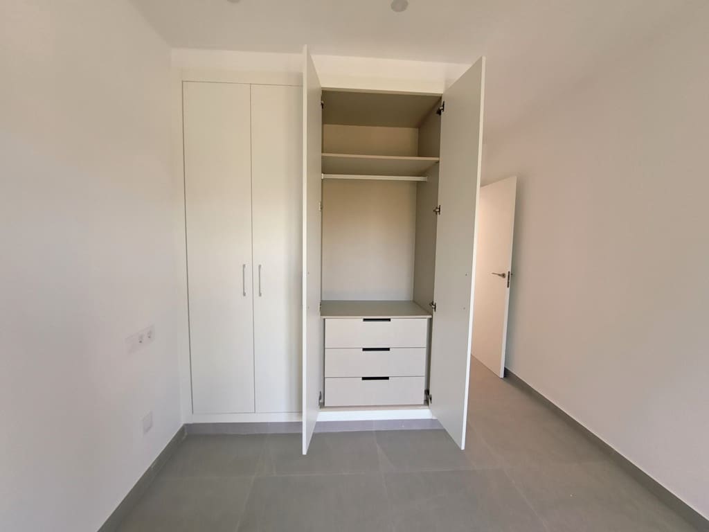 2 soveværelse Penthouse til salg i Denia med swimmingpool garage - € 380.000 (Ref: 9329863)