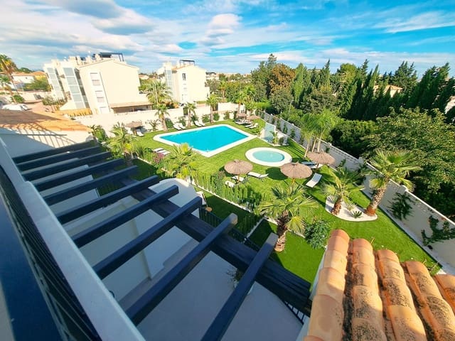 2 slaapkamer Penthouse te koop in El Montgó, Dénia met zwembad garage - € 380.000 (Ref: 9329863)