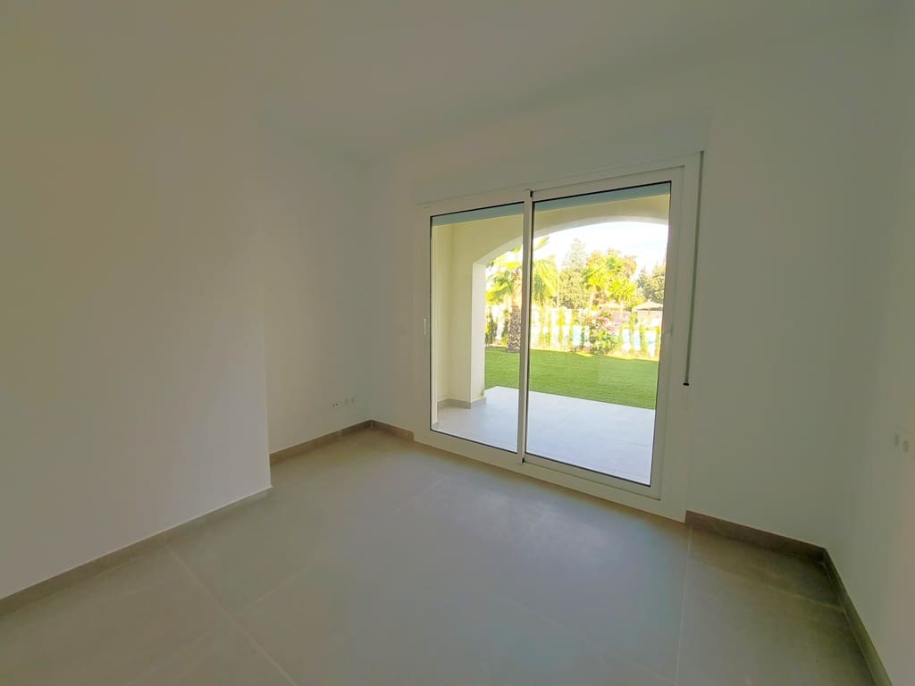 2 sovrum Lägenhet till salu i Denia med pool garage - 381 500 € (Ref: 9331028)