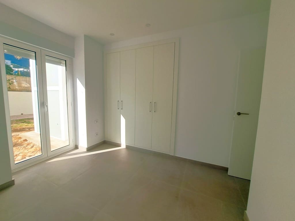 2 sovrum Lägenhet till salu i Denia med pool garage - 381 500 € (Ref: 9331028)