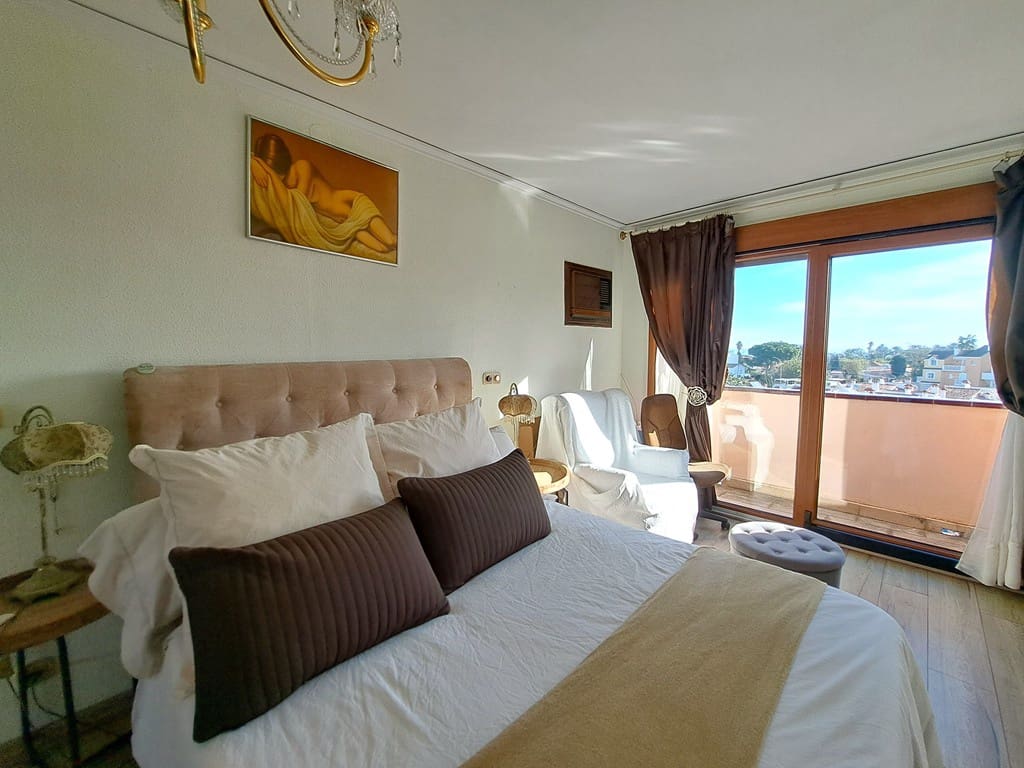 2 slaapkamer Penthouse te koop in Denia met zwembad garage - € 477.000 (Ref: 9341616)
