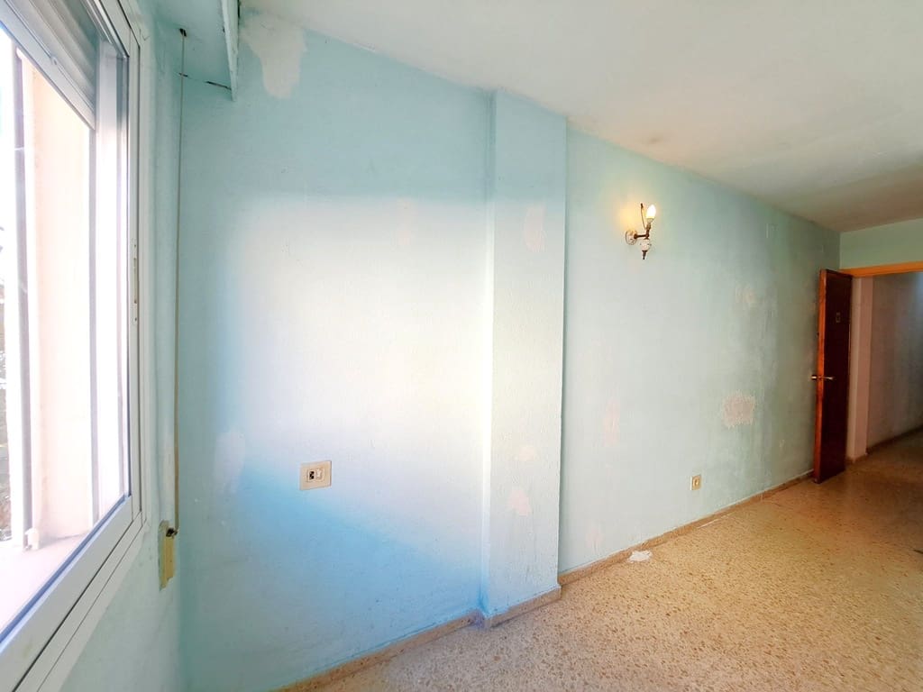 3 slaapkamer Appartement te koop in Denia - € 164.000 (Ref: 9352986)