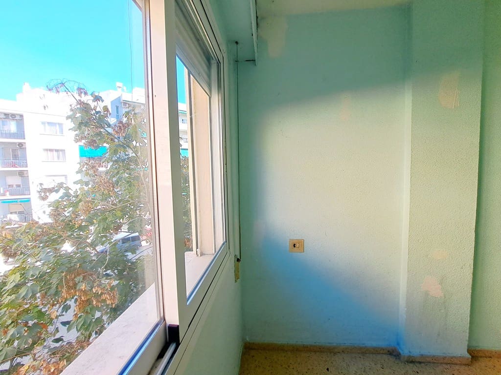 3 slaapkamer Appartement te koop in Denia - € 164.000 (Ref: 9352986)