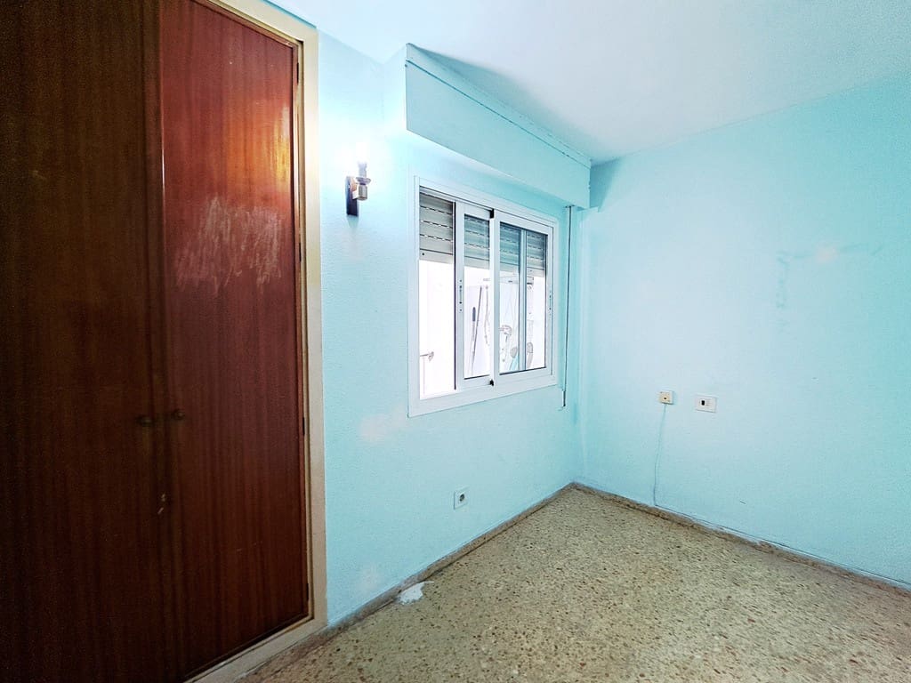 3 slaapkamer Appartement te koop in Denia - € 164.000 (Ref: 9352986)