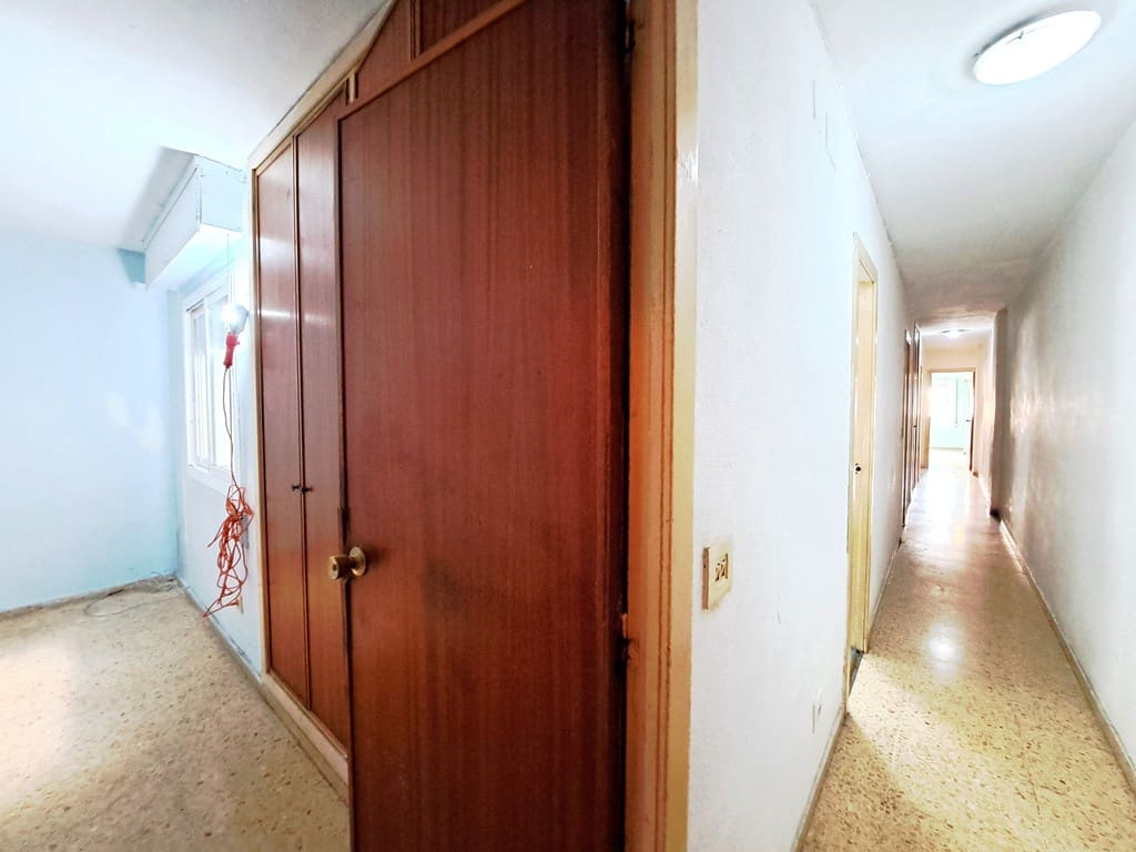 3 slaapkamer Appartement te koop in Denia - € 164.000 (Ref: 9352986)