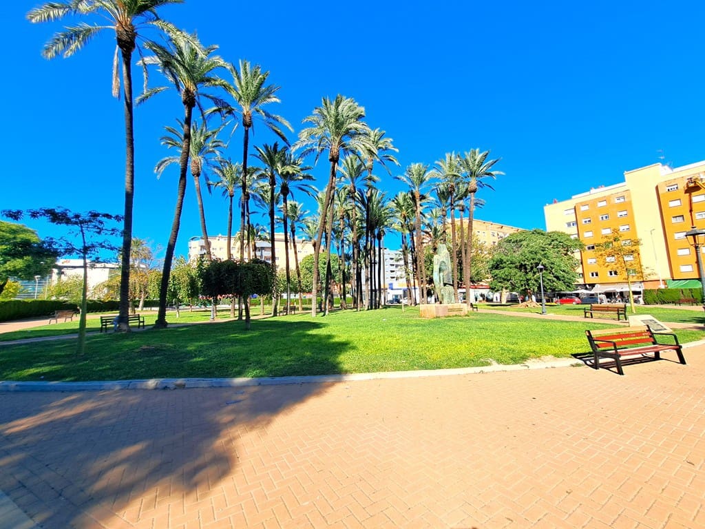 3 slaapkamer Appartement te koop in Denia - € 164.000 (Ref: 9352986)