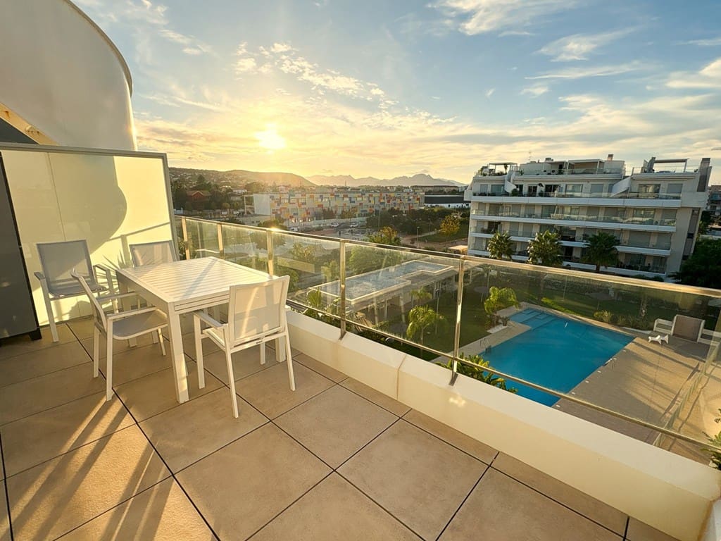 3 slaapkamer Penthouse te koop in Denia met zwembad garage - € 579.000 (Ref: 9373971)