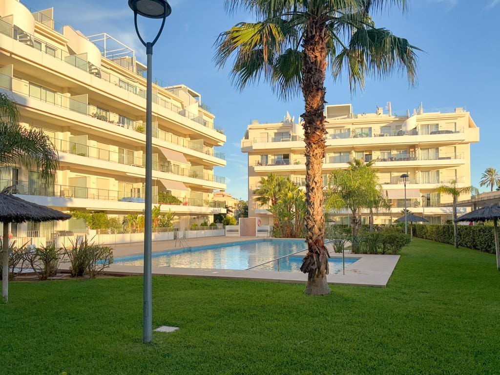 3 slaapkamer Penthouse te koop in Denia met zwembad garage - € 579.000 (Ref: 9373971)
